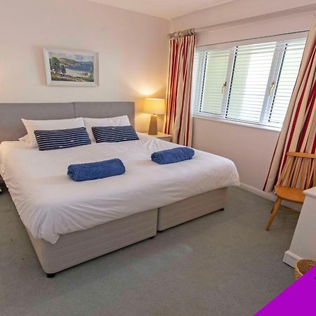 Clifton Court Apt 16 With Indoor Heated Pool & Sea Views Croyde Exteriér fotografie